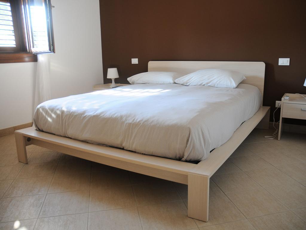 Holiday Home Nicola Santoro Custonaci Rom bilde